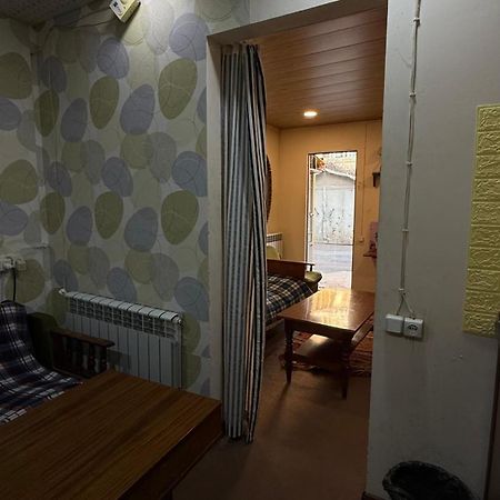 Hotel Vahe'S Corner House à Erévan Extérieur photo